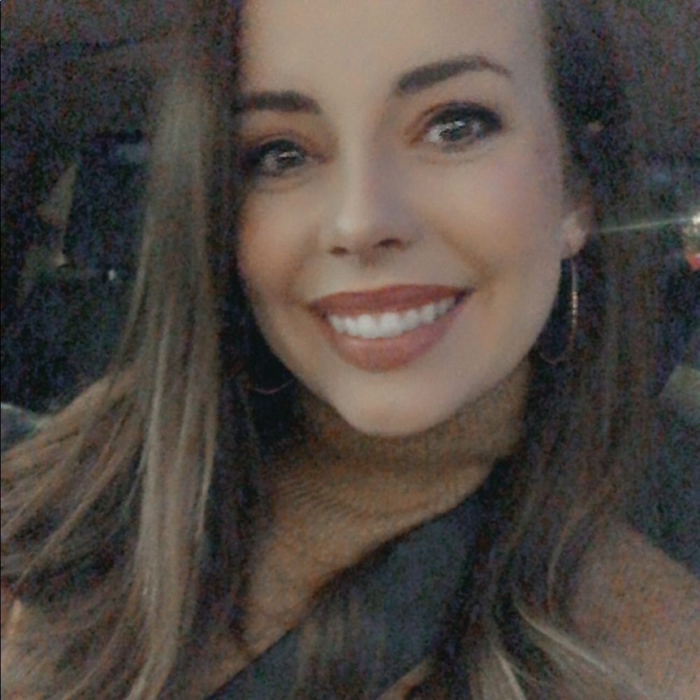 Meet your Posher, Jessica